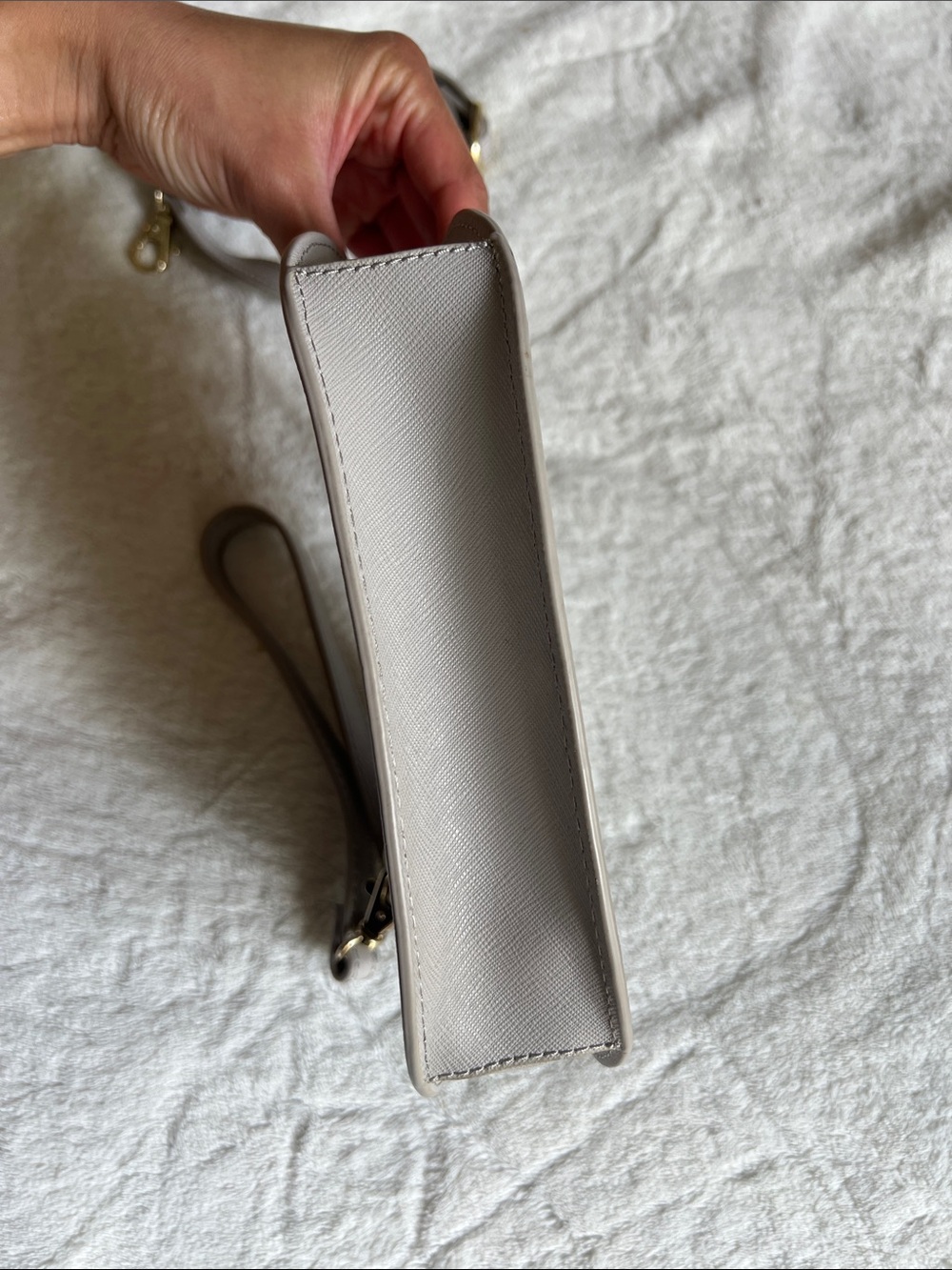 Lo & Sons Waverley 2 Convertible Crossbody Bag - Grey Saffiano Leather - Picture 8 of 12